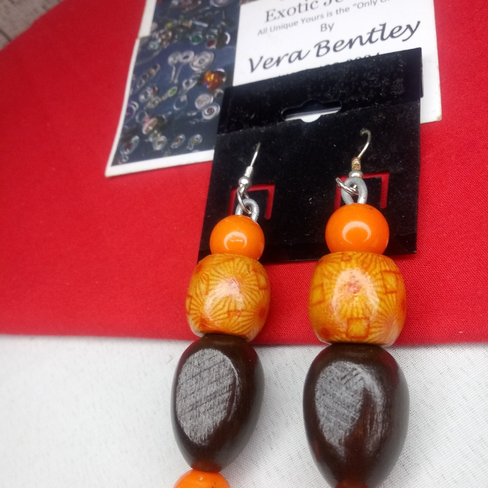 Jewelry - Picture 4 of 5